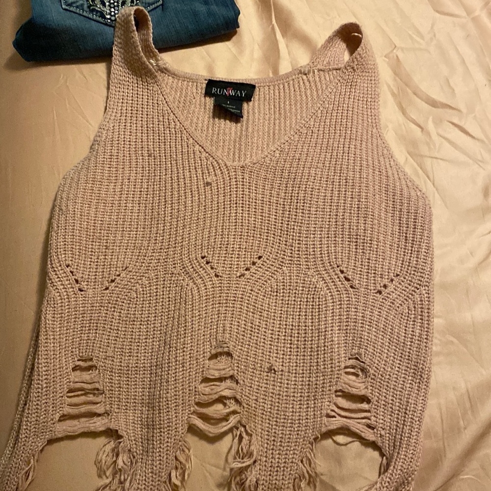 Size small